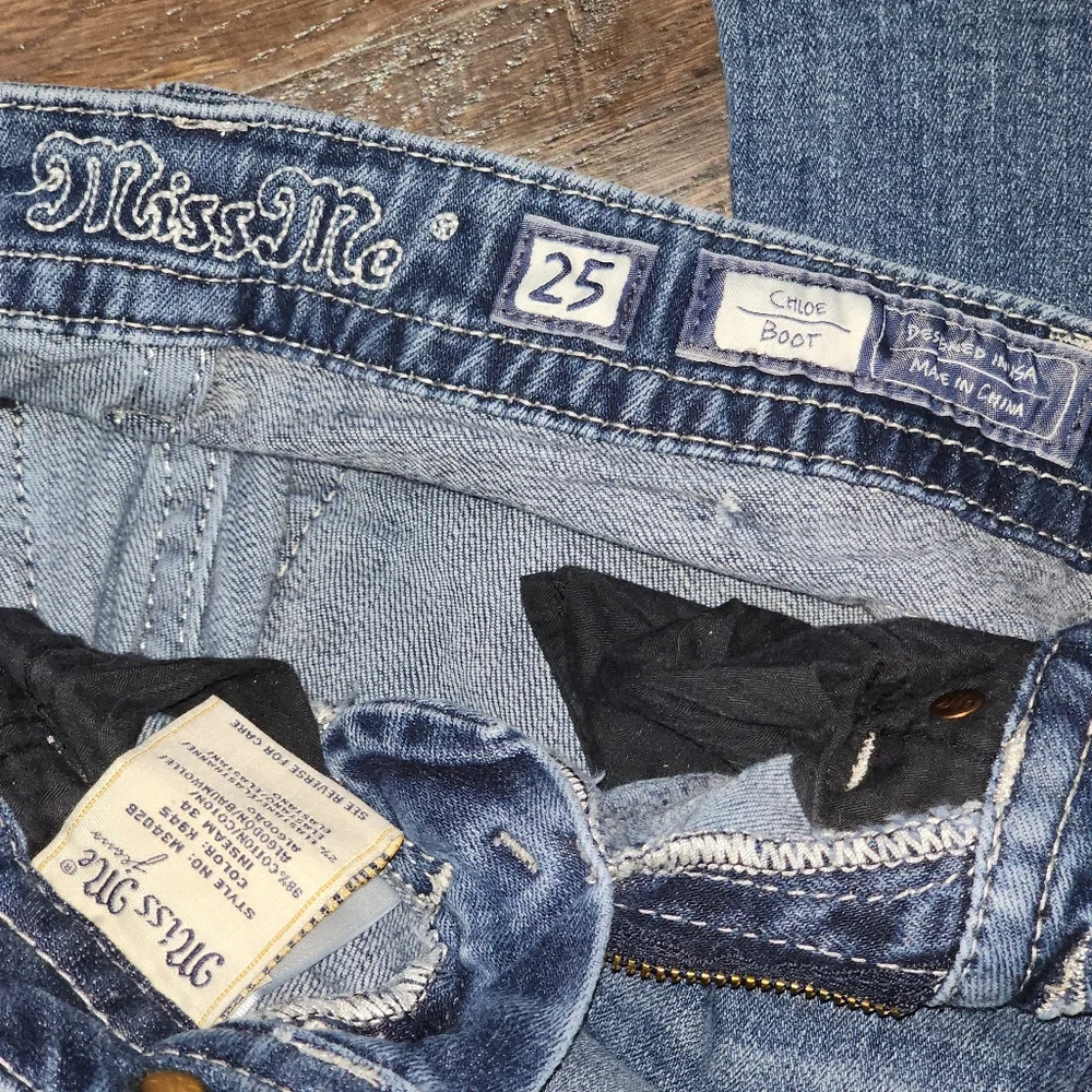 Miss Me Women's Boot Cut Jeans - Picture 6 of 8